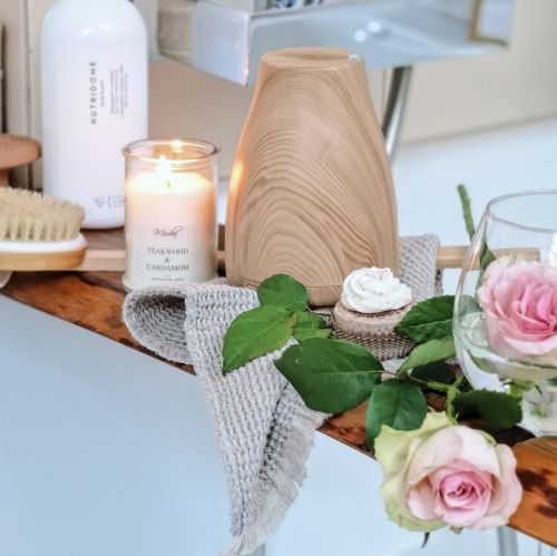 Illatosító diffúzor és légnedvesítő